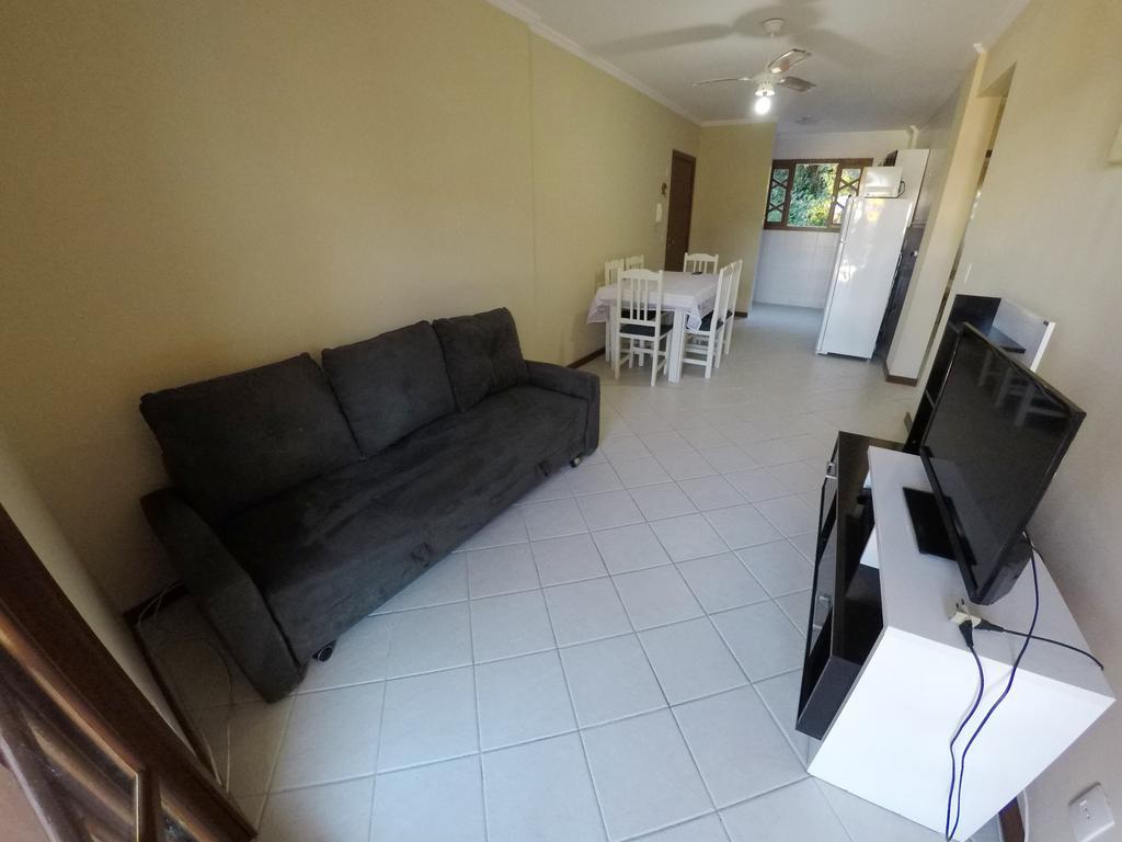C047 - Ed Las Condes, Centro De Bombinhas Rum bild